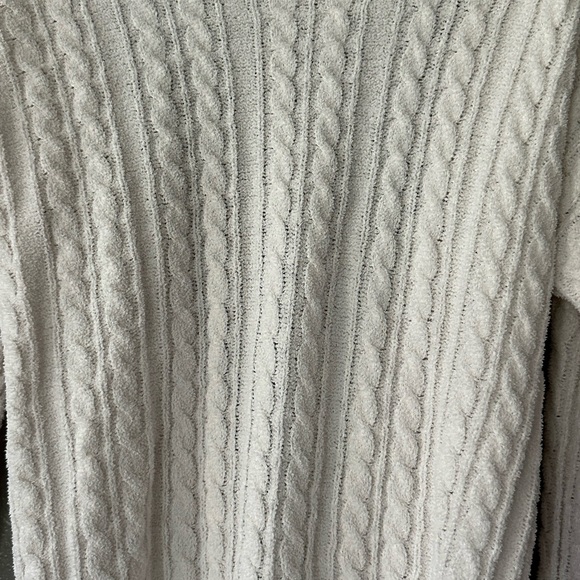 Buckle Black Ivory White Open Back Long sleeve Polyester Crew Neck Sweater Top - Picture 4 of 10